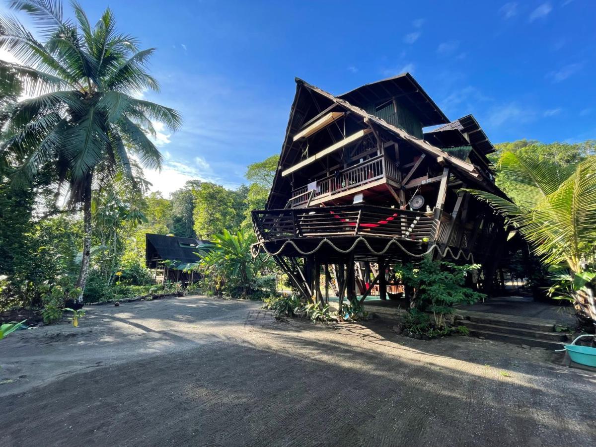 La Kuka Hotel - Nuqui Exterior photo